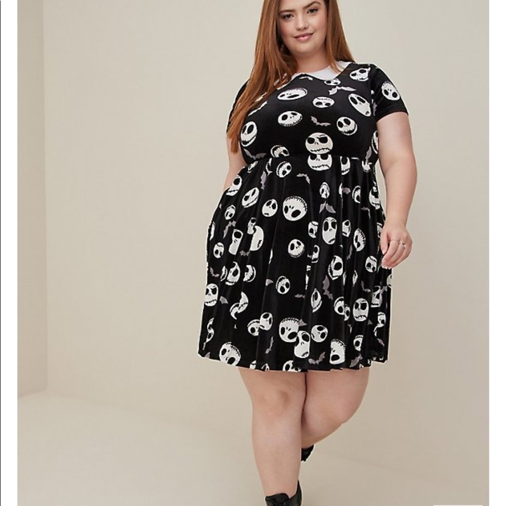 DISNEY THE NIGHTMARE BEFORE CHRISTMAS MINI VELVET COLLARED DRESS